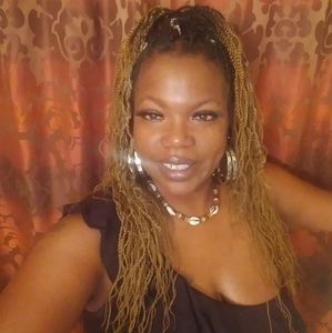 Meet your Posher, Aundrea